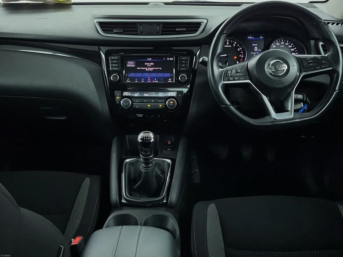Nissan Qashqai 1.3 PET SV - Image 3