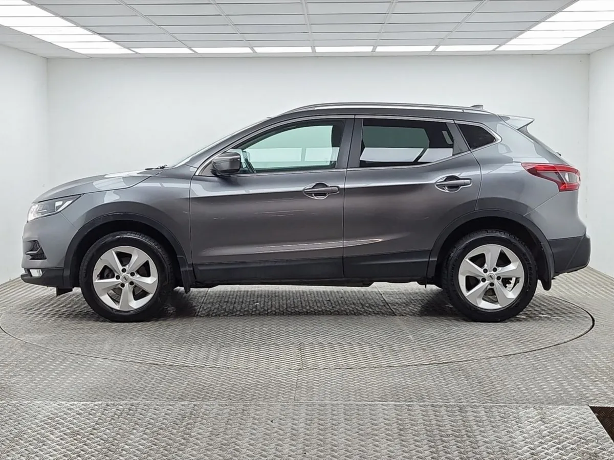 Nissan Qashqai 1.3 PET SV - Image 5