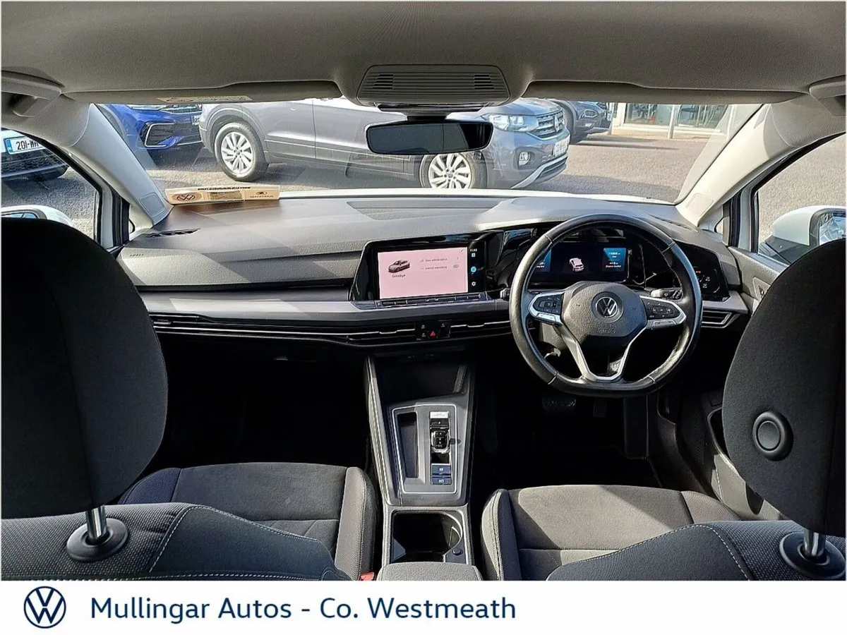 Volkswagen Golf 1.5 eTSI 150HP Style DSG MHEV - Image 2