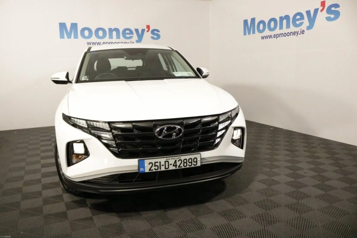 Hyundai Tucson Hybrid Comfort Plus 1.6L Petrol Aut - Image 2