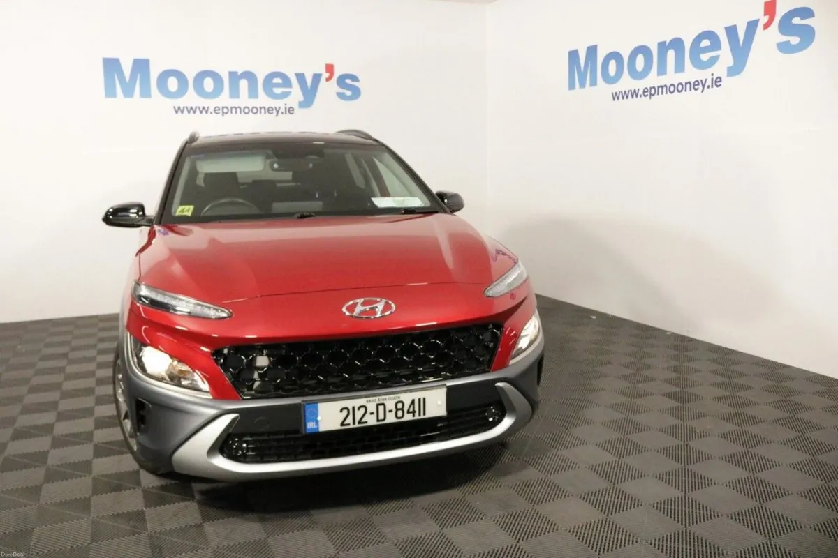 Hyundai KONA Hybrid Executive 1.6L Petrol Compact - Image 2