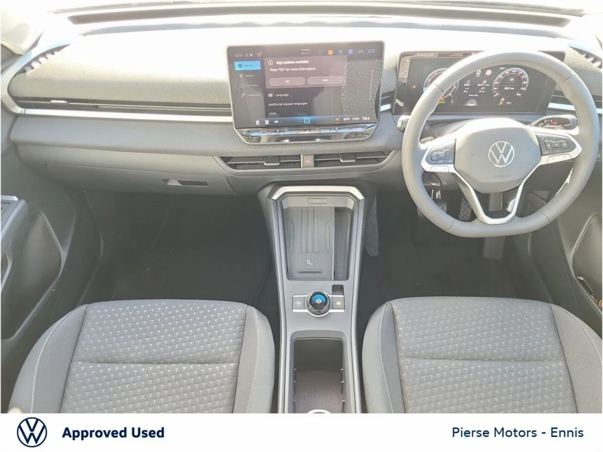 Volkswagen T-Roc LIFE 1.5TSI 116HP MHEV - Image 4