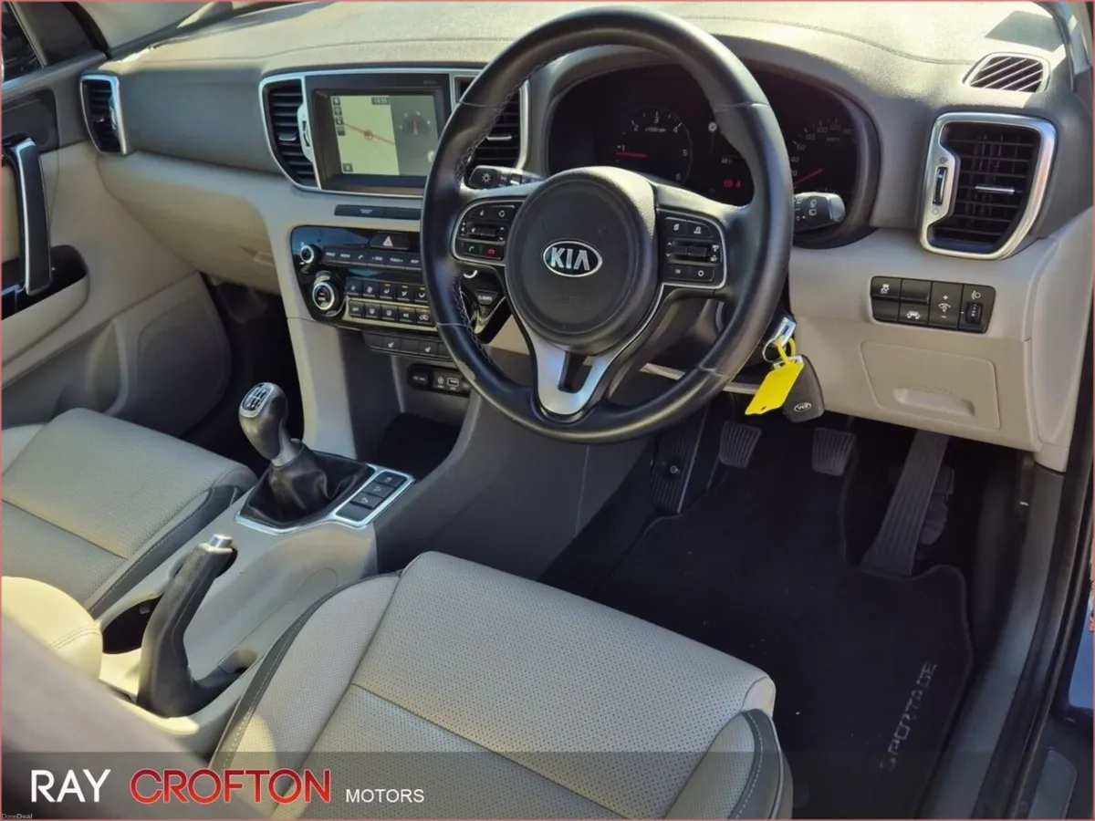 Kia Sportage 1.7 PLATINUM S - Image 2