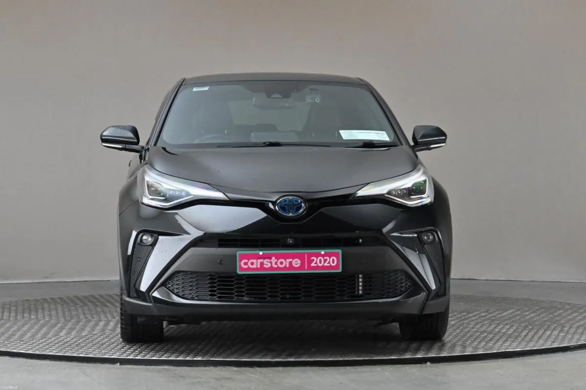 Toyota C-HR 1.8 HYBRID **HALF LEATHER**360 PAN CAM - Image 2