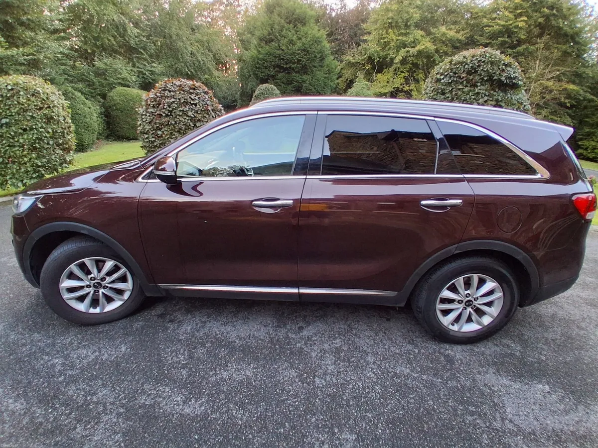 Kia Sorento 2017 - Image 1