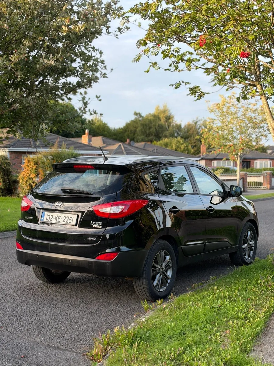 132 Hyundai ix35 SE 4WD - Image 3