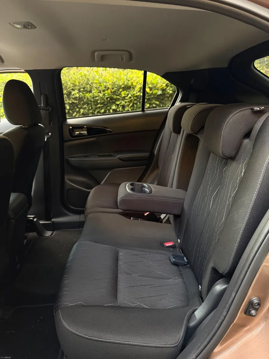 Mitsubishi Eclipse Cross 2018 - Image 4