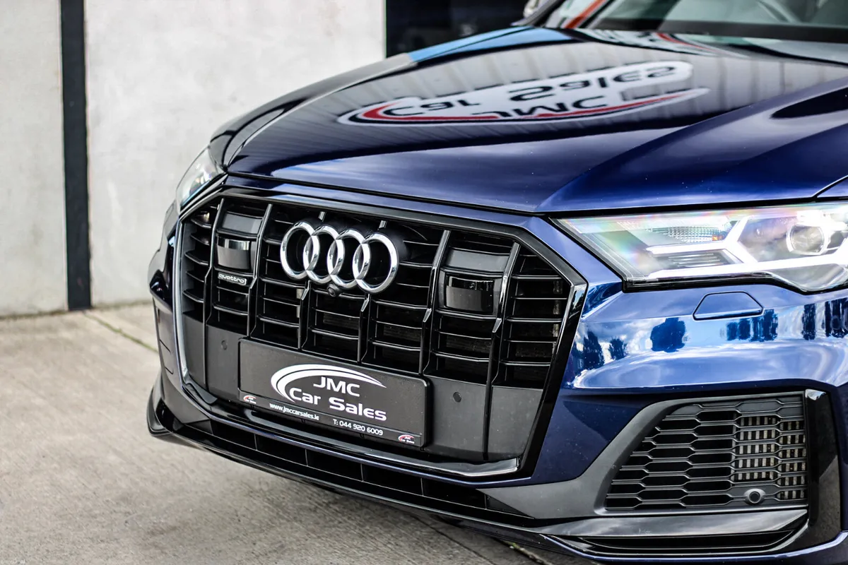 2023 AUDI Q7 QUATTRO S-LINE 55TFSI BLACK ED - Image 2