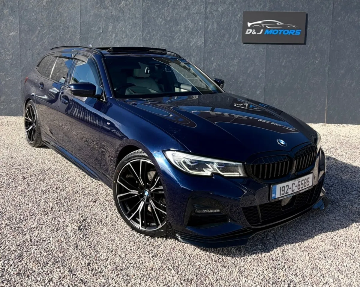 BMW 320D G21 Touring M Sport Pan Roof 2019 - Image 1