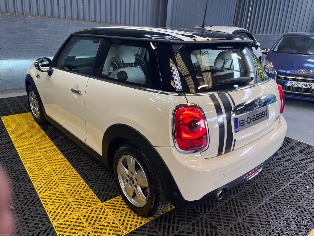 Mini Cooper 2016 automatic - Image 5