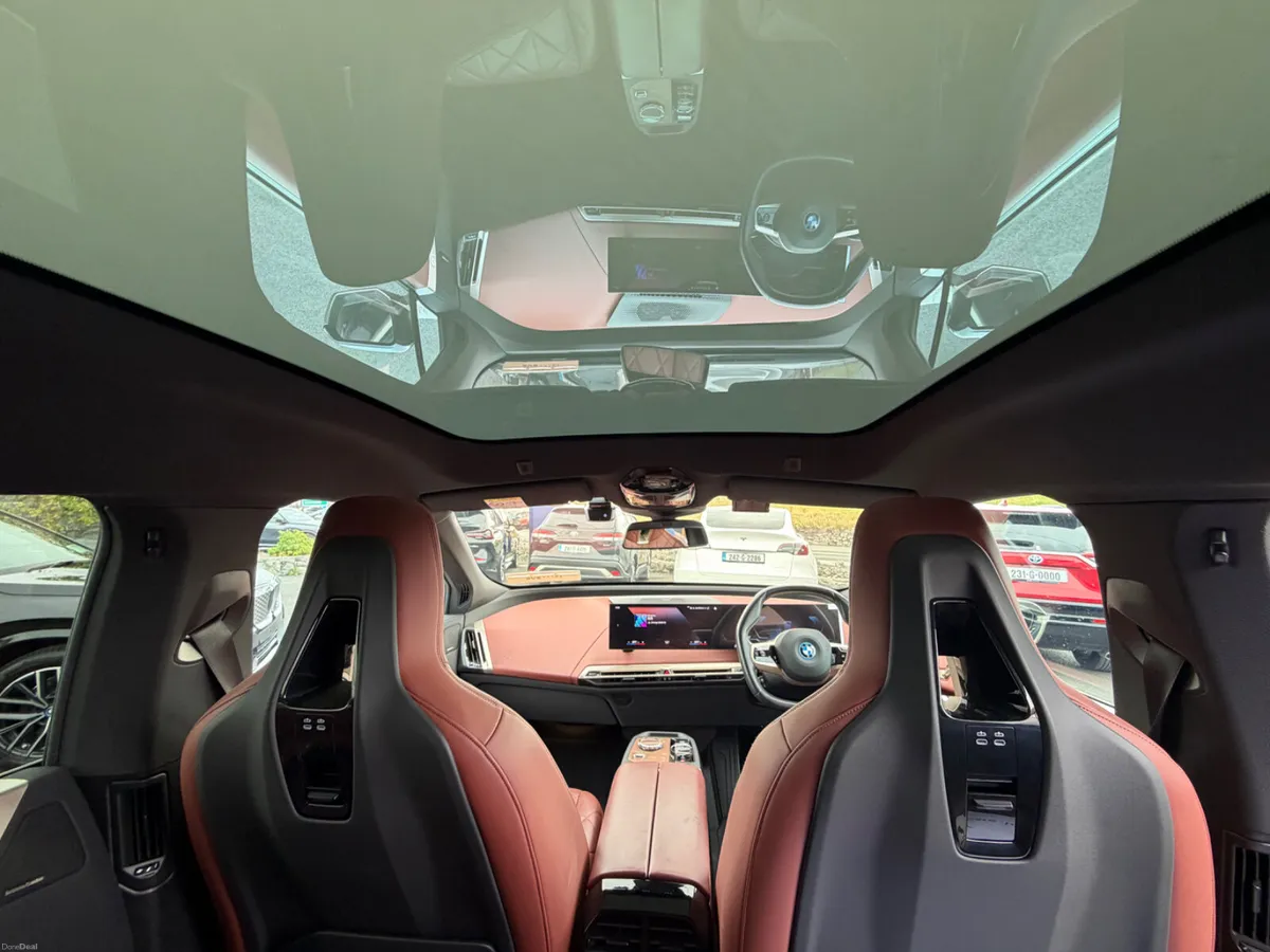 IX M50e - Fully Loaded - Long range 111kwh - Image 2