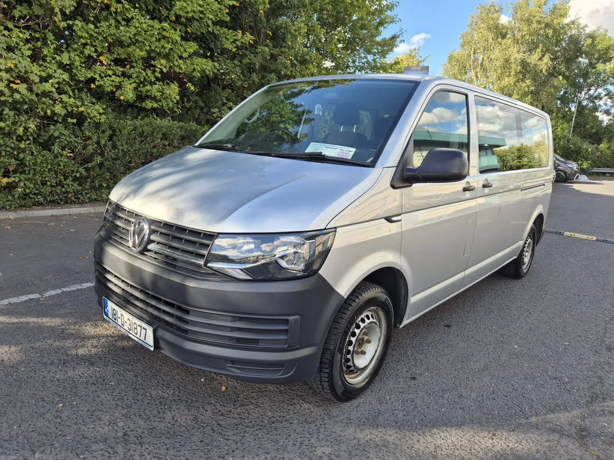 VW TRANSPORTER/2018/2.0 DIESEL/9 SEATER/AUTO - Image 1