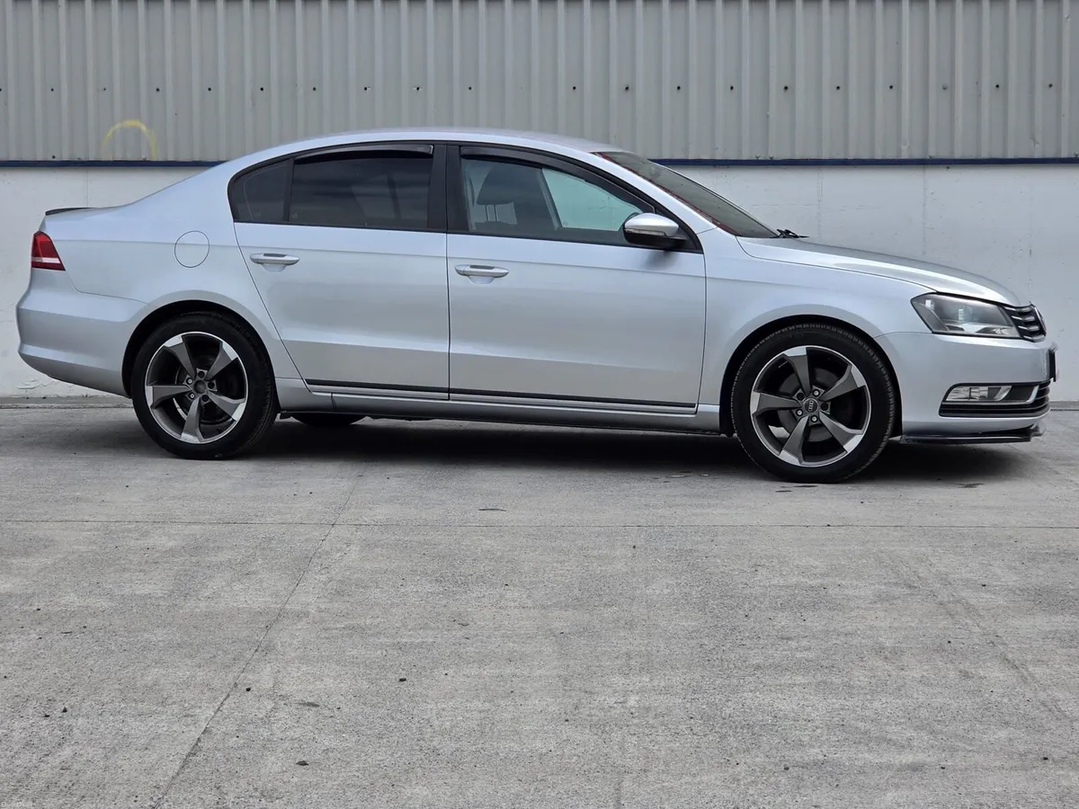 volksawgen passat - Image 1