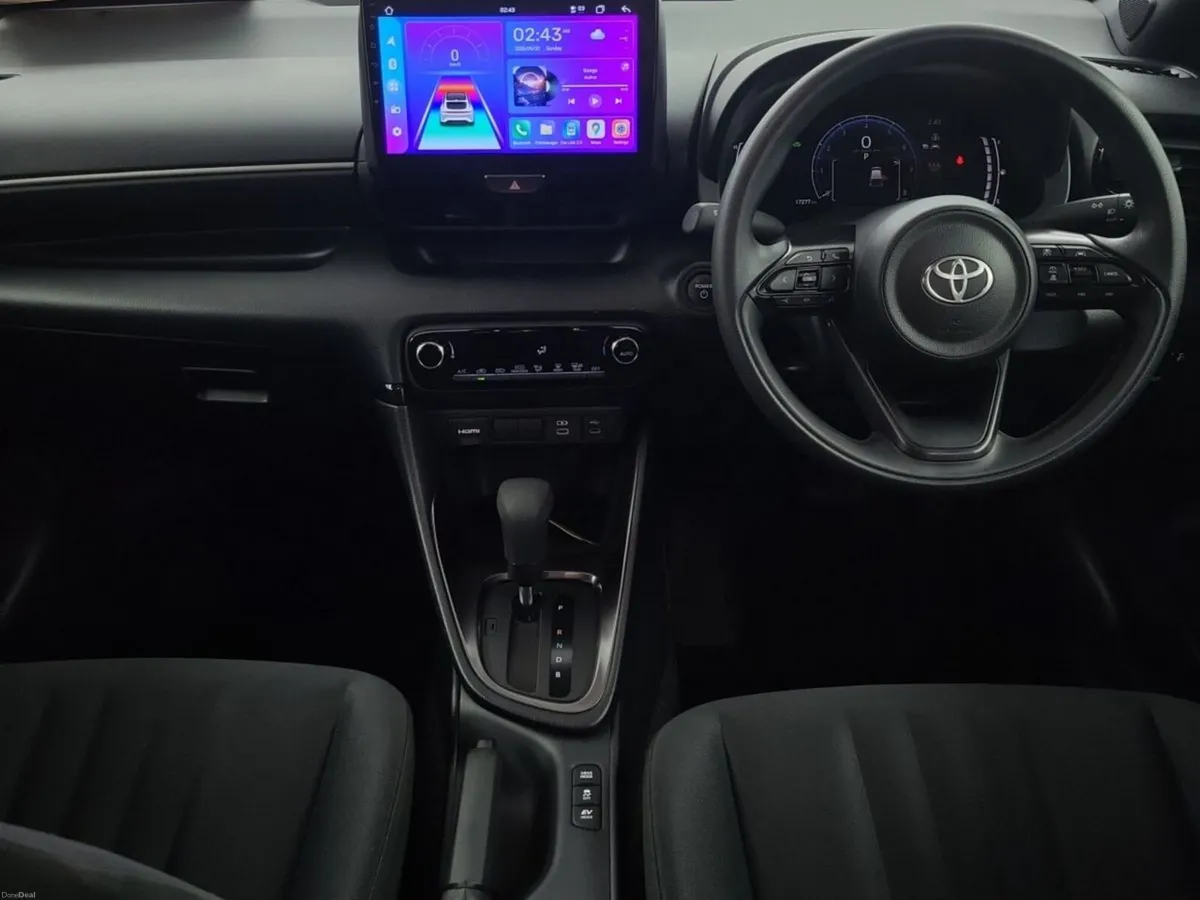Toyota Yaris HYBRID G Edition - Image 3