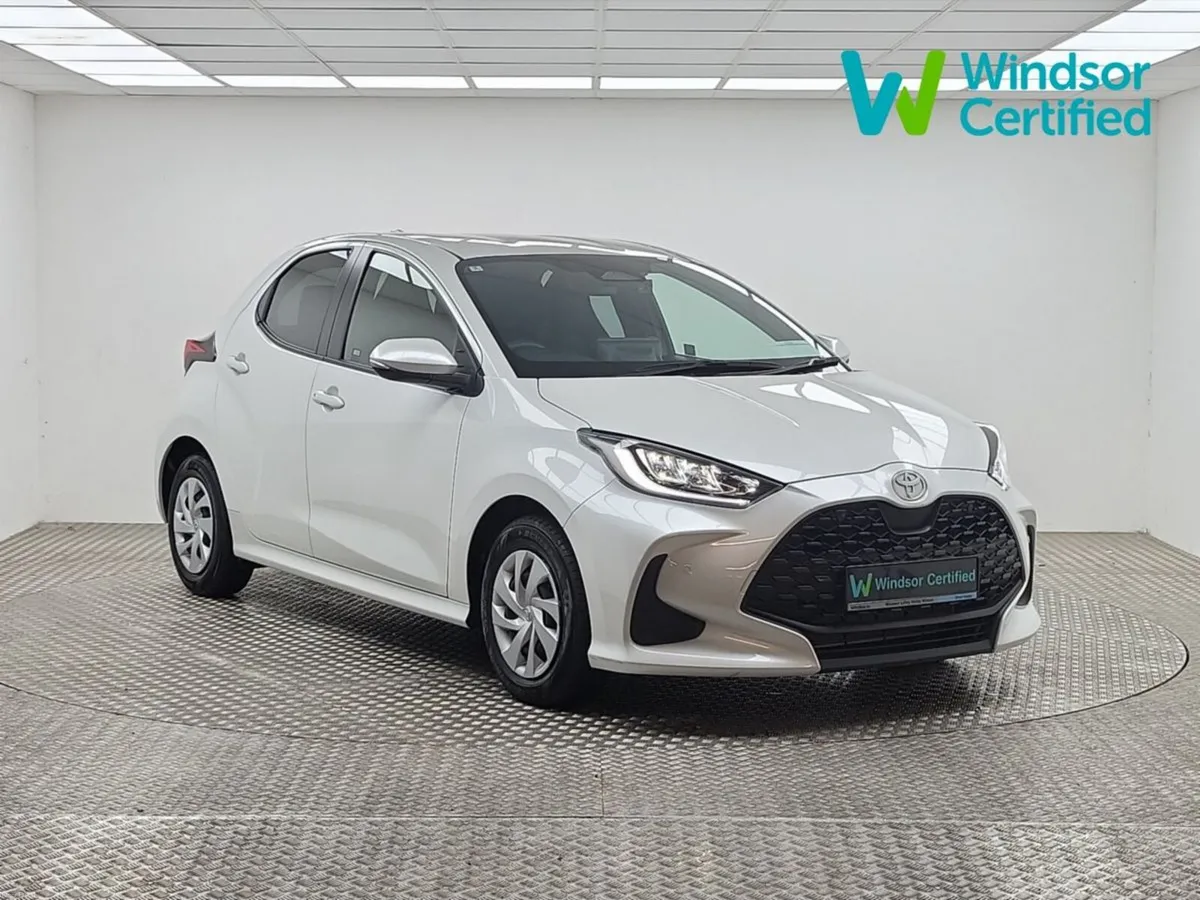 Toyota Yaris HYBRID G Edition - Image 1