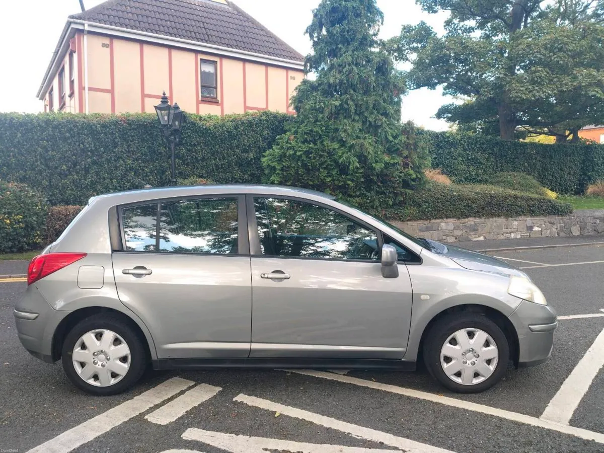 Nissan Tiida - Image 2