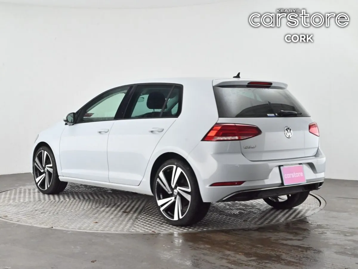 Volkswagen Golf COMFORT LINE TECH EDITION - Image 3