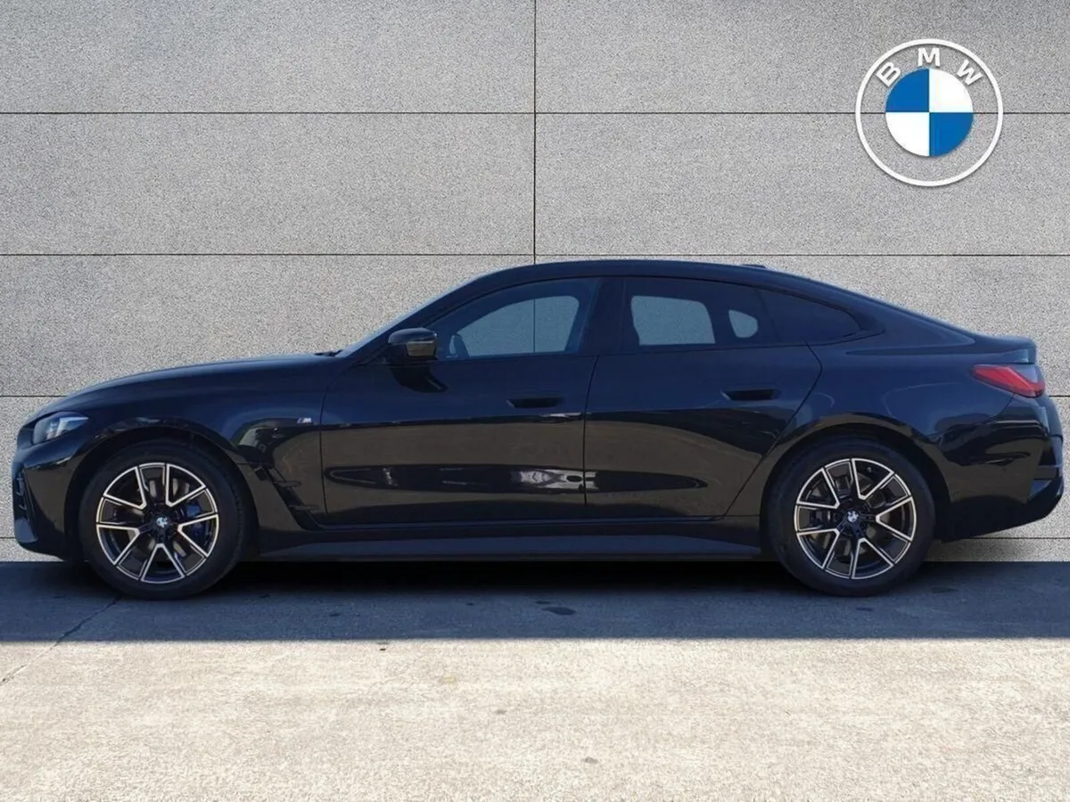 BMW i4 eDrive35 M Sport - Image 3