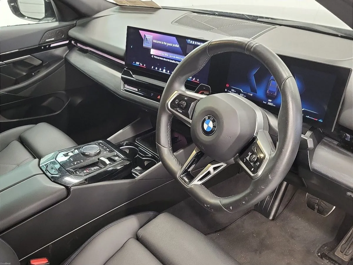 BMW 5-Series 520i M Sport Saloon - Image 6