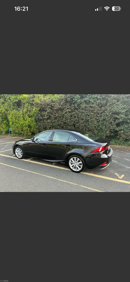Lexus IS 2015 - Image 3