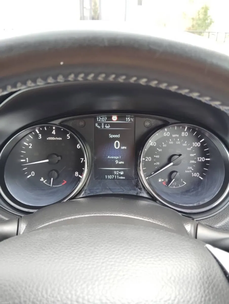 Nissan Qashqai 2017 1.2L - Image 6