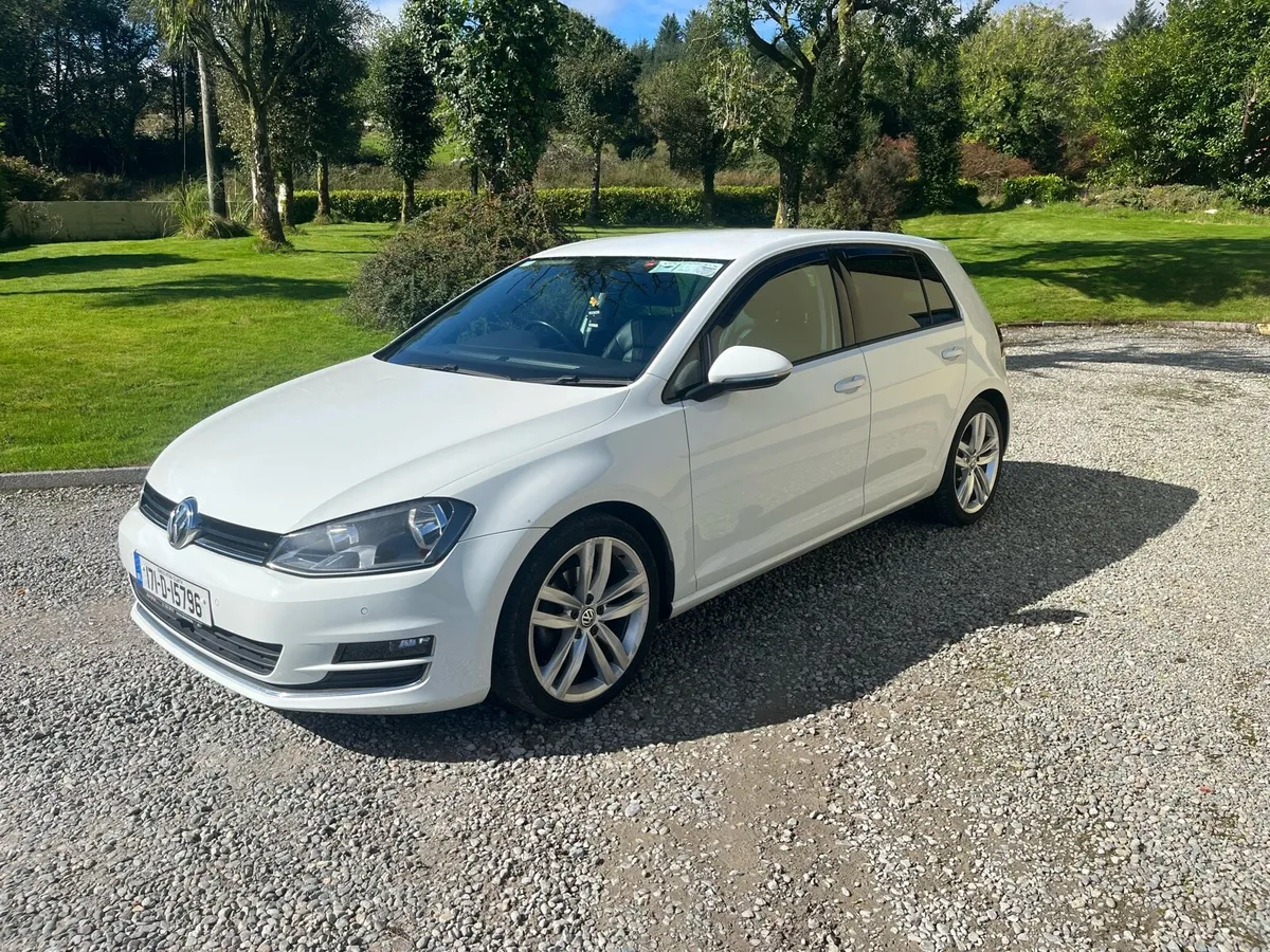 2017 Volkswagen Golf - Image 4