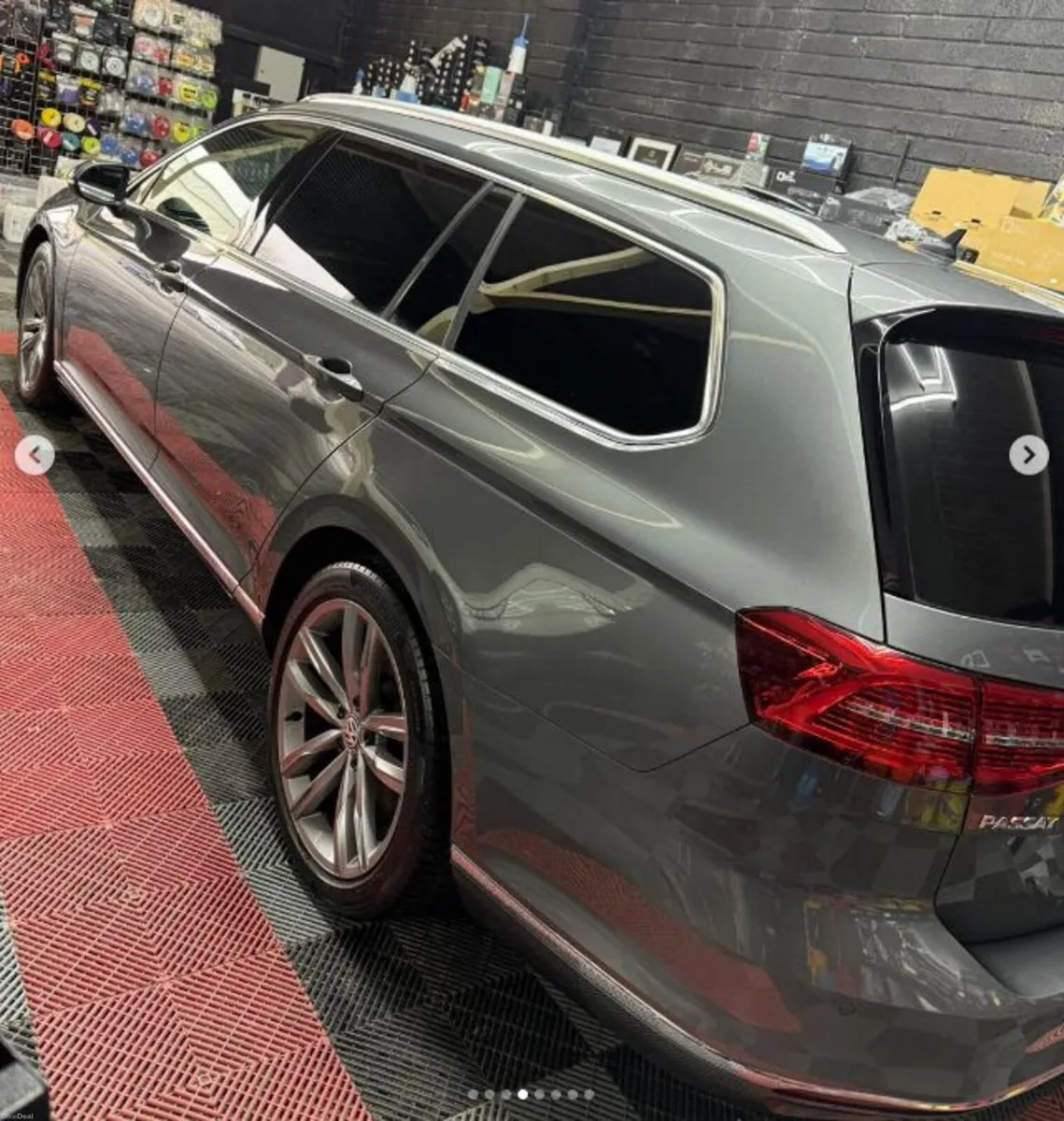 Volkswagen Passat 2016 - Image 2