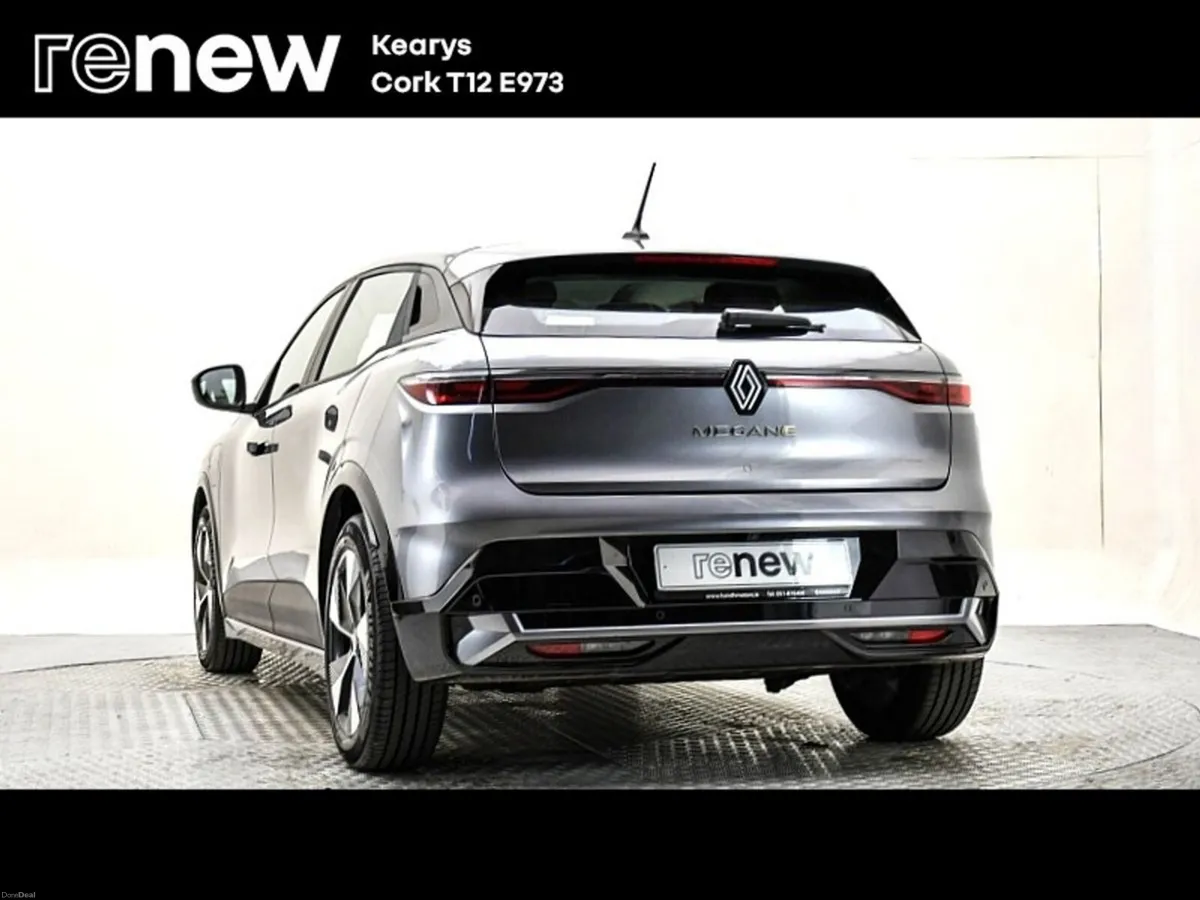 Renault Megane E-Tech Techno EV60 220hp - Image 3