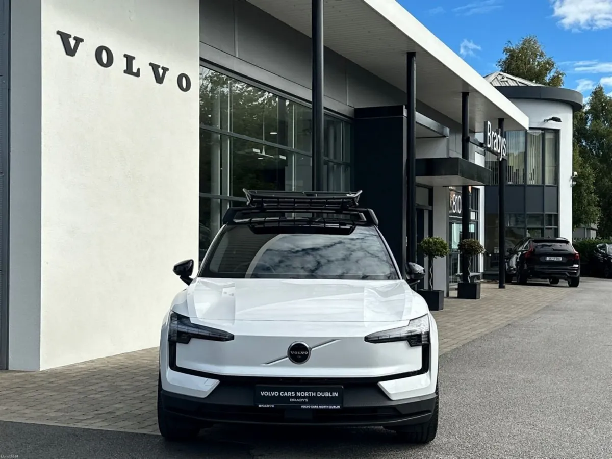 Volvo EX30 New Model  2027 ULTRA -473 kms -P5 Long - Image 2