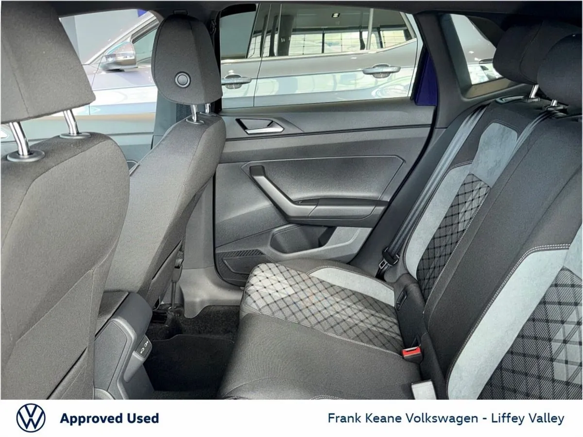 Volkswagen Polo *NEARLY NEW* R-LINE 75 1.0TSI 95BH - Image 6