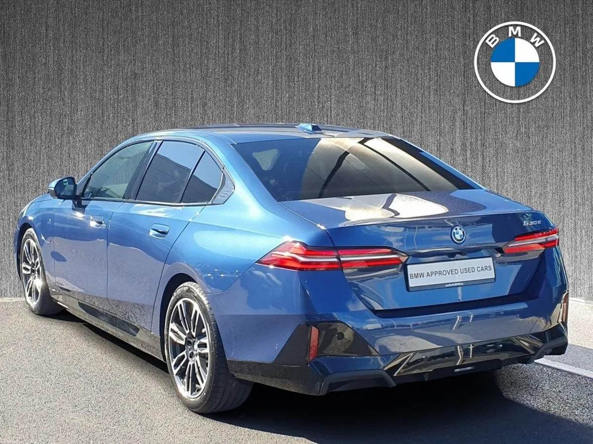 BMW 5-Series 530e M Sport Saloon - Image 2