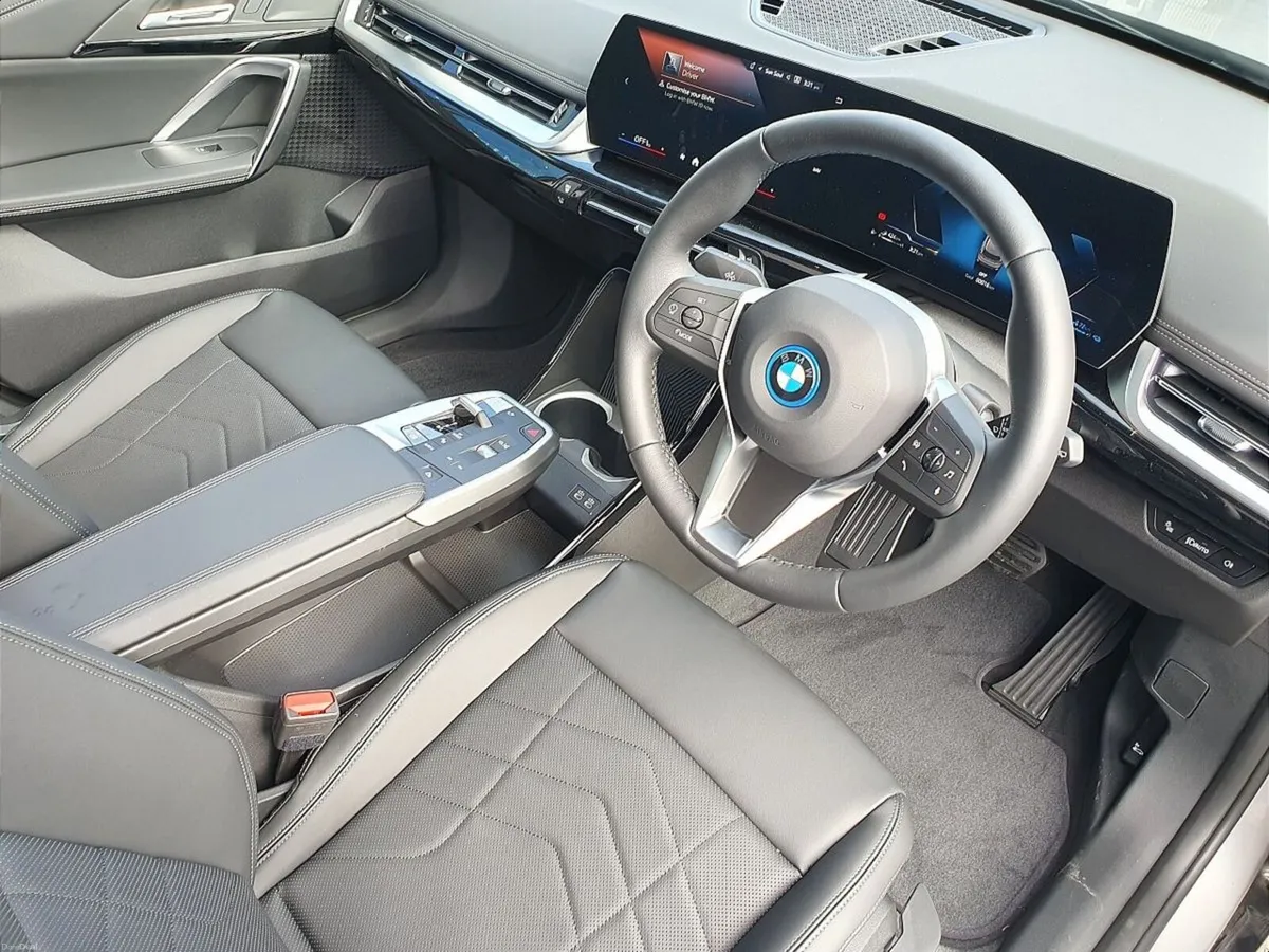 BMW X1 xDrive25e xLine - Image 6