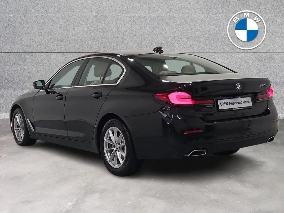 BMW 5-Series 520d SE Saloon - Image 2
