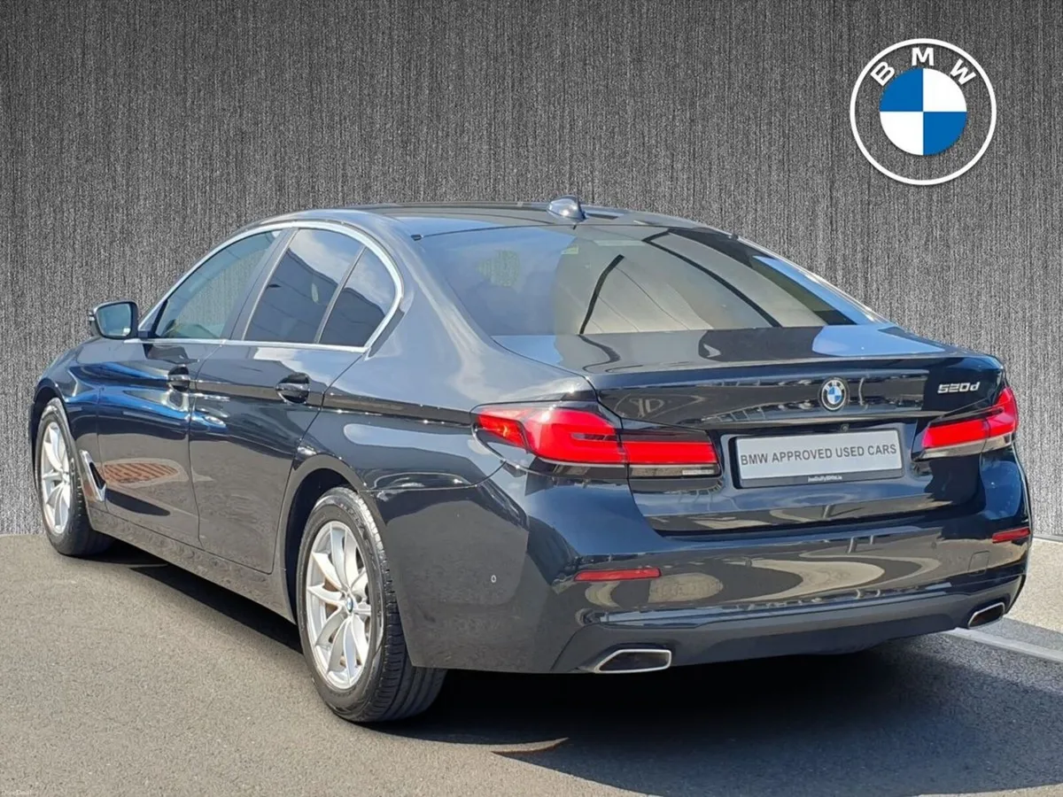 BMW 5-Series 520d SE Saloon - Image 2