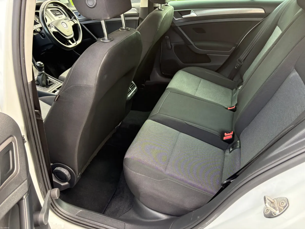 2014 Volkswagen Golf 1.6TDI - Image 5