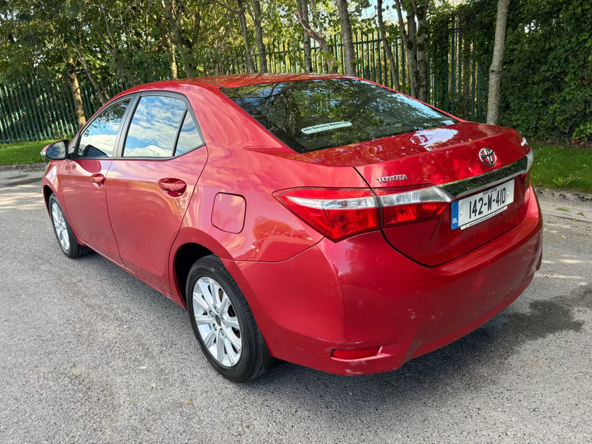 Toyota Corolla 2014 Petrol - Image 3