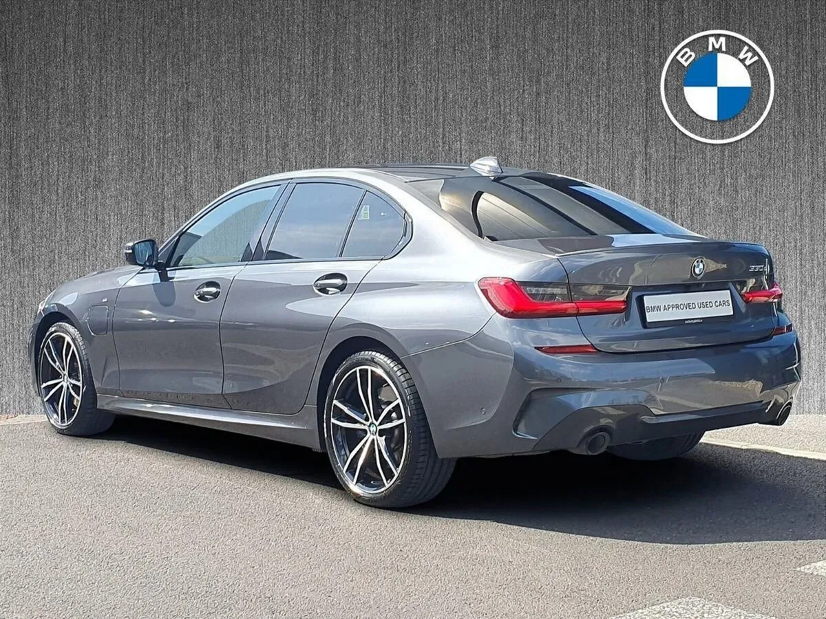 BMW 3-Series 330e M Sport Saloon - Image 2