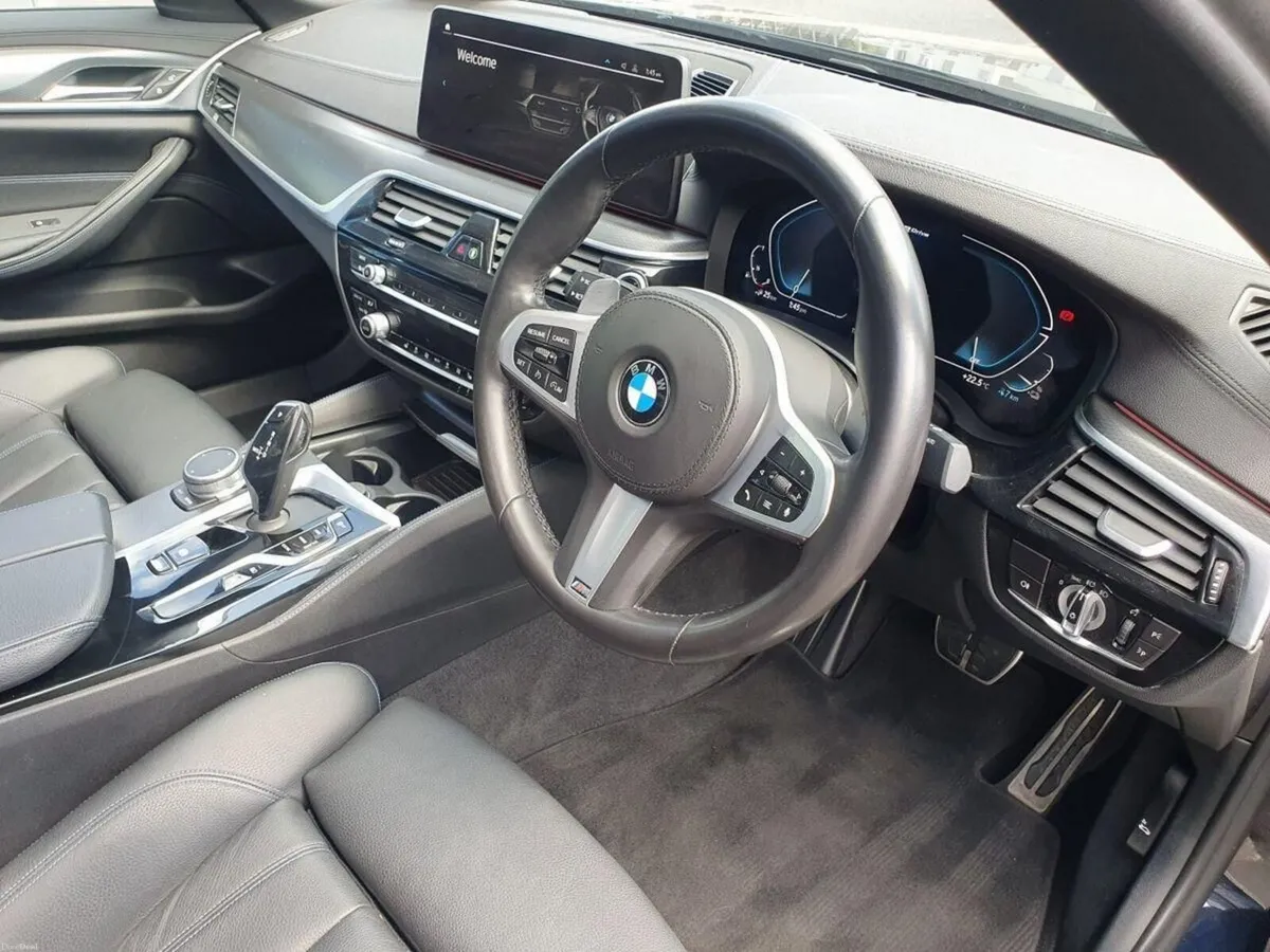BMW 5-Series 530e M Sport Saloon - Image 6