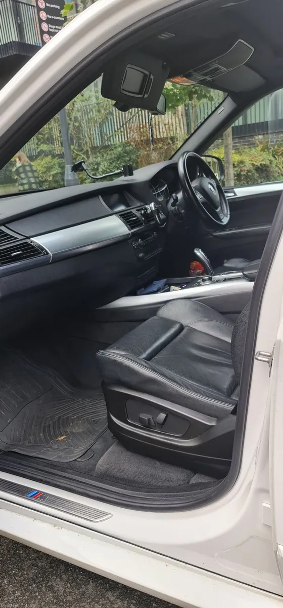 BMW X5 X-DRIVE3.0d M.SPORT X-Drive 7 Seats - Image 2