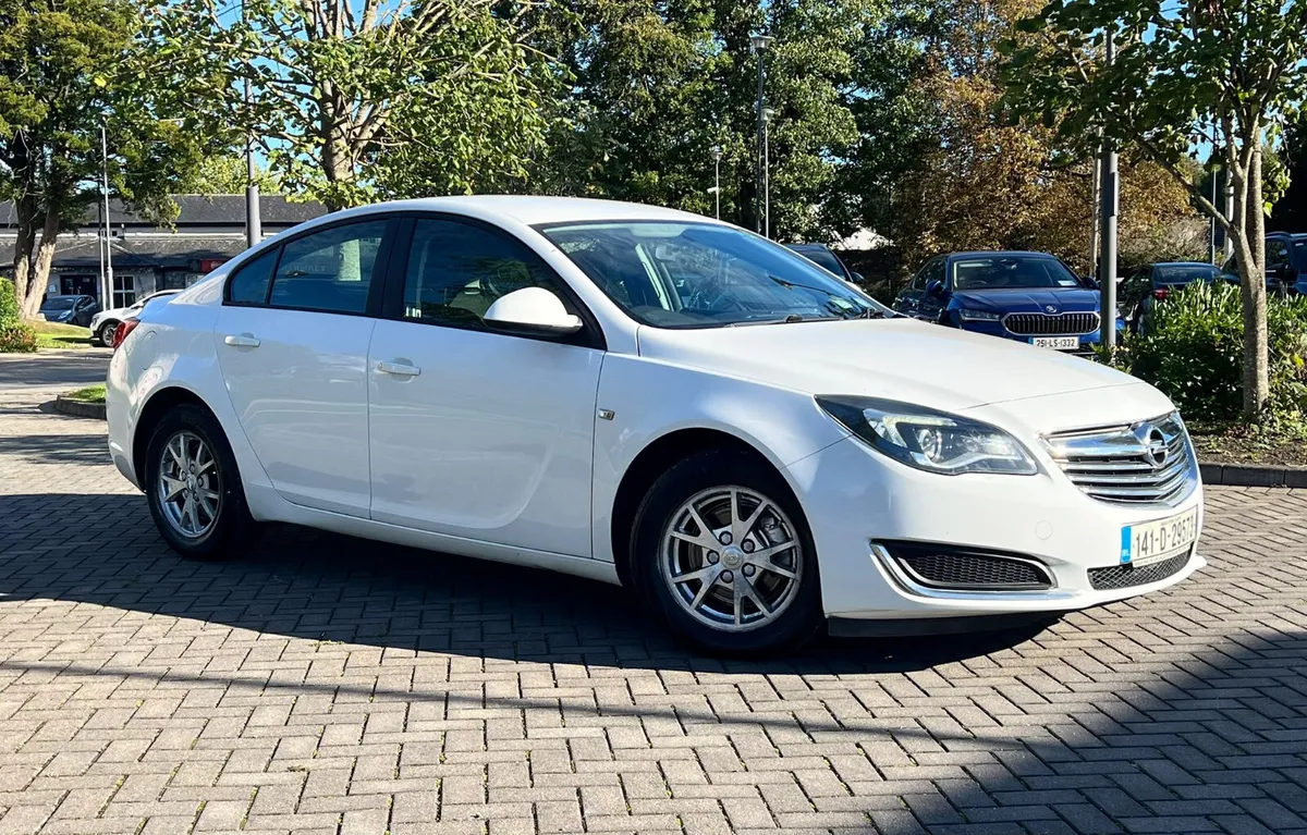 Opel Insignia 2014 2.0 CDTi new nct 10/27 - Image 4