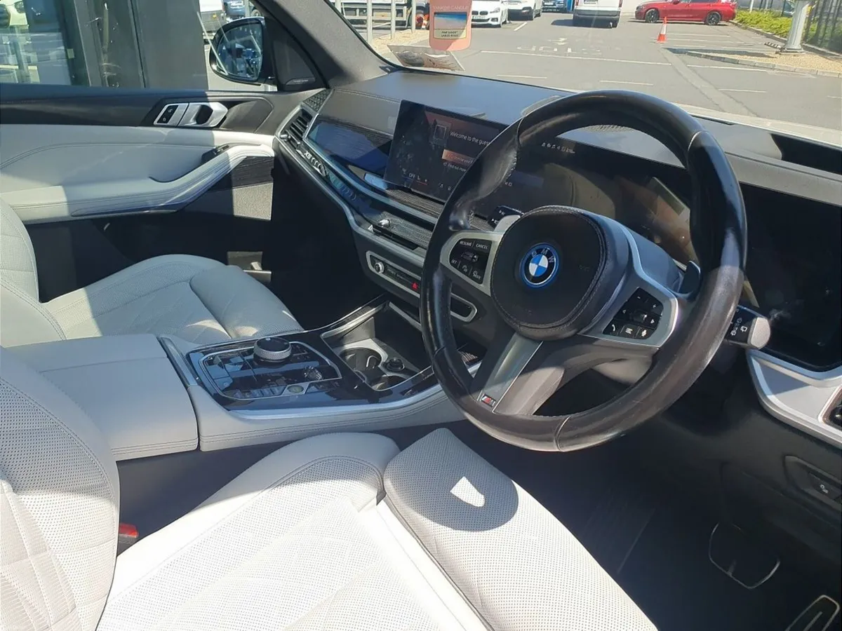 BMW X5 xDrive50e M Sport - Image 6