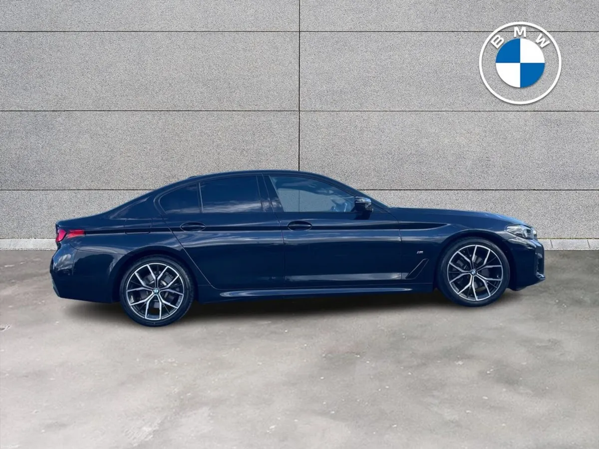 BMW 5-Series 520d M Sport Saloon - Image 3