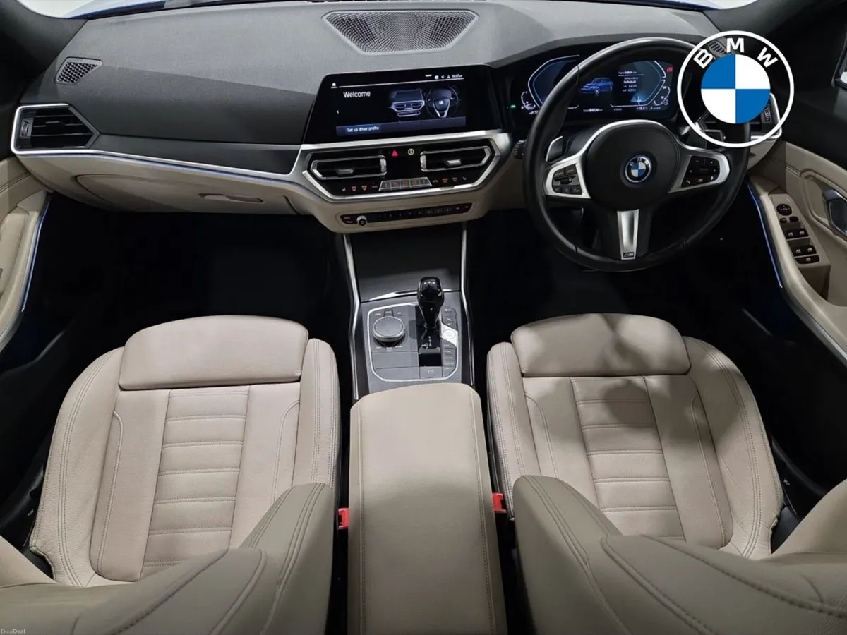 BMW 3-Series 330e M Sport Saloon - Image 4