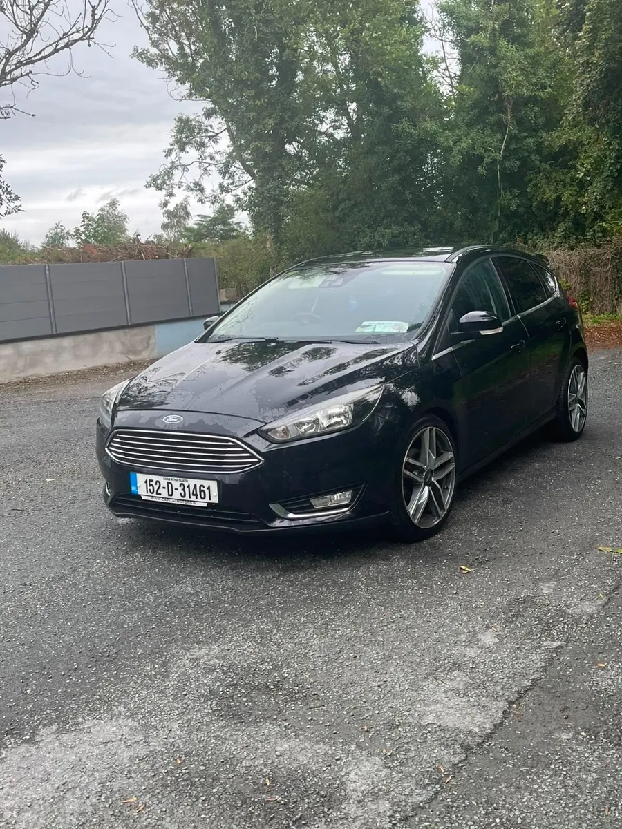 Ford Focus 2015 - Image 2