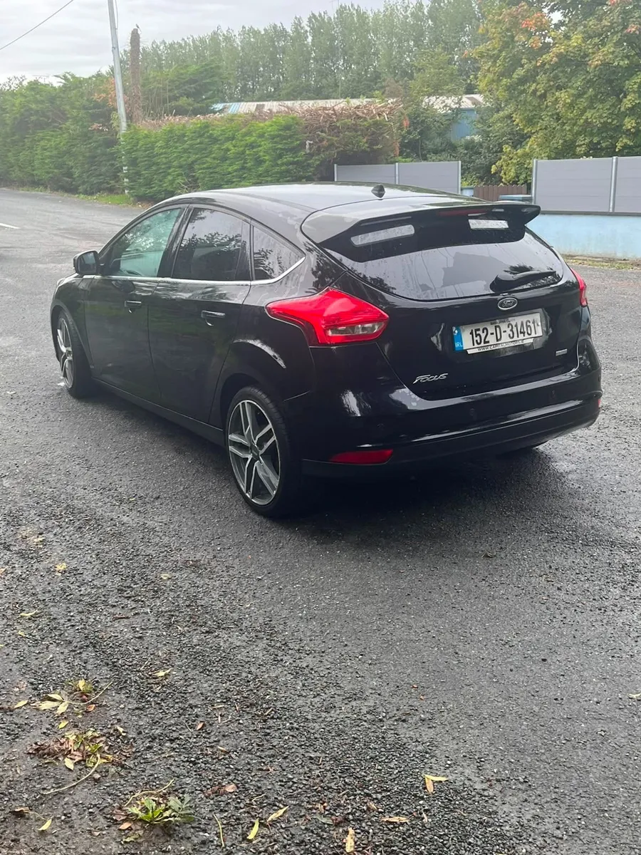 Ford Focus 2015 - Image 5