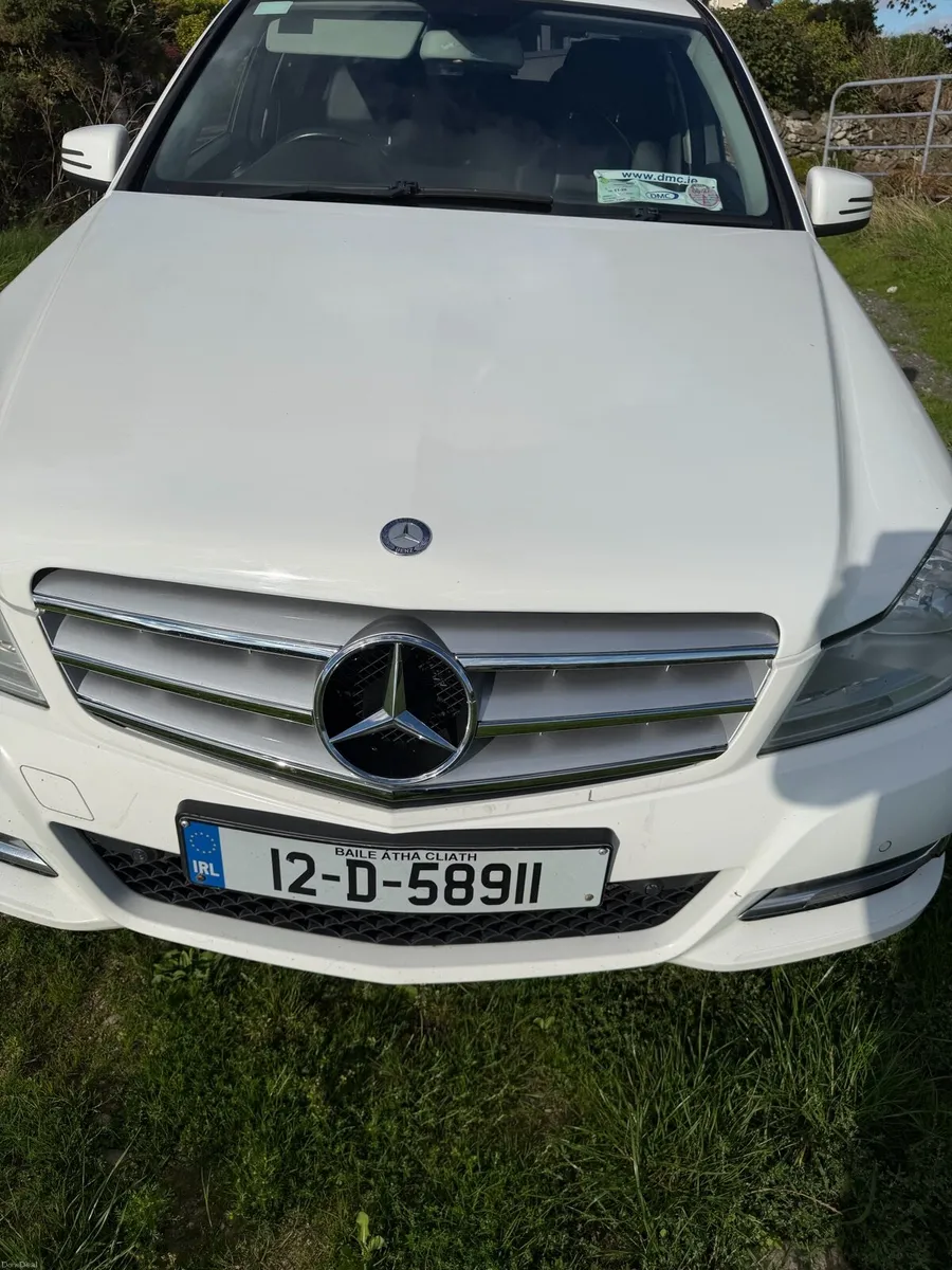 Mercedes C Class 6 speed Diesel - Image 2