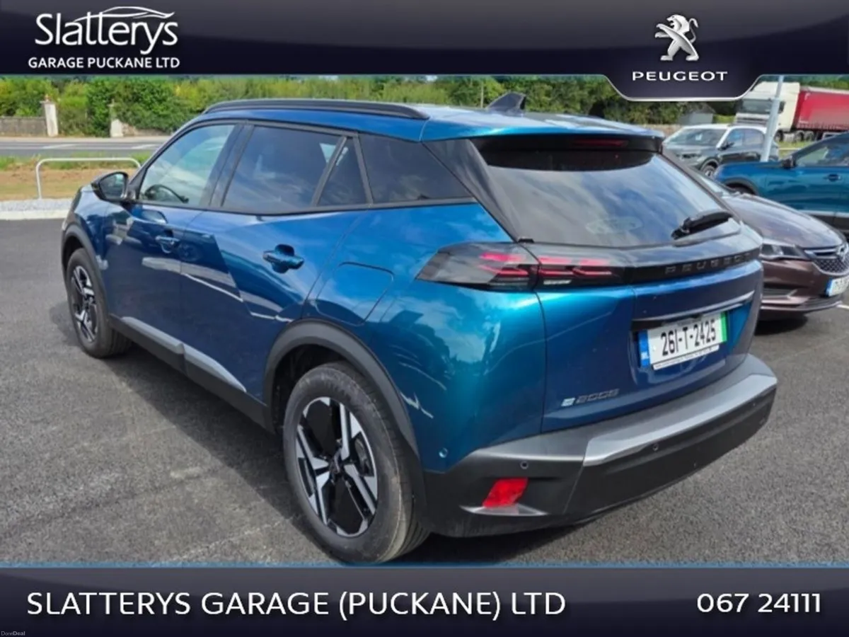 Peugeot 2008 Electric 156bhp (54 kWh) Allure - Image 3