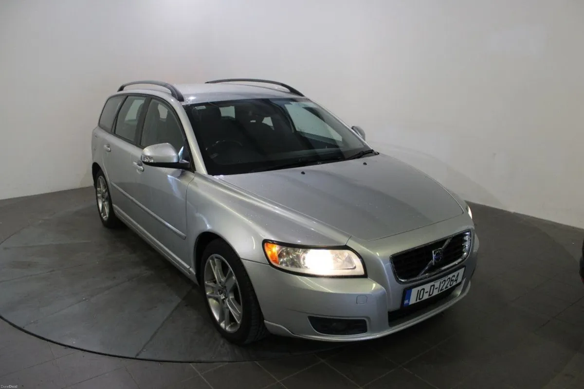 Volvo V50 1.6D DRIVe SE Sportwagon - TENDER 5 - Image 1