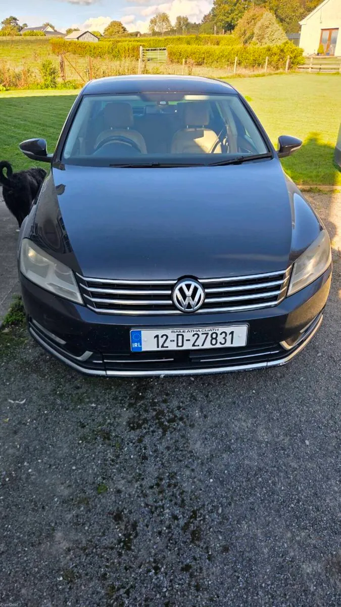 2012 VW passat - Image 1
