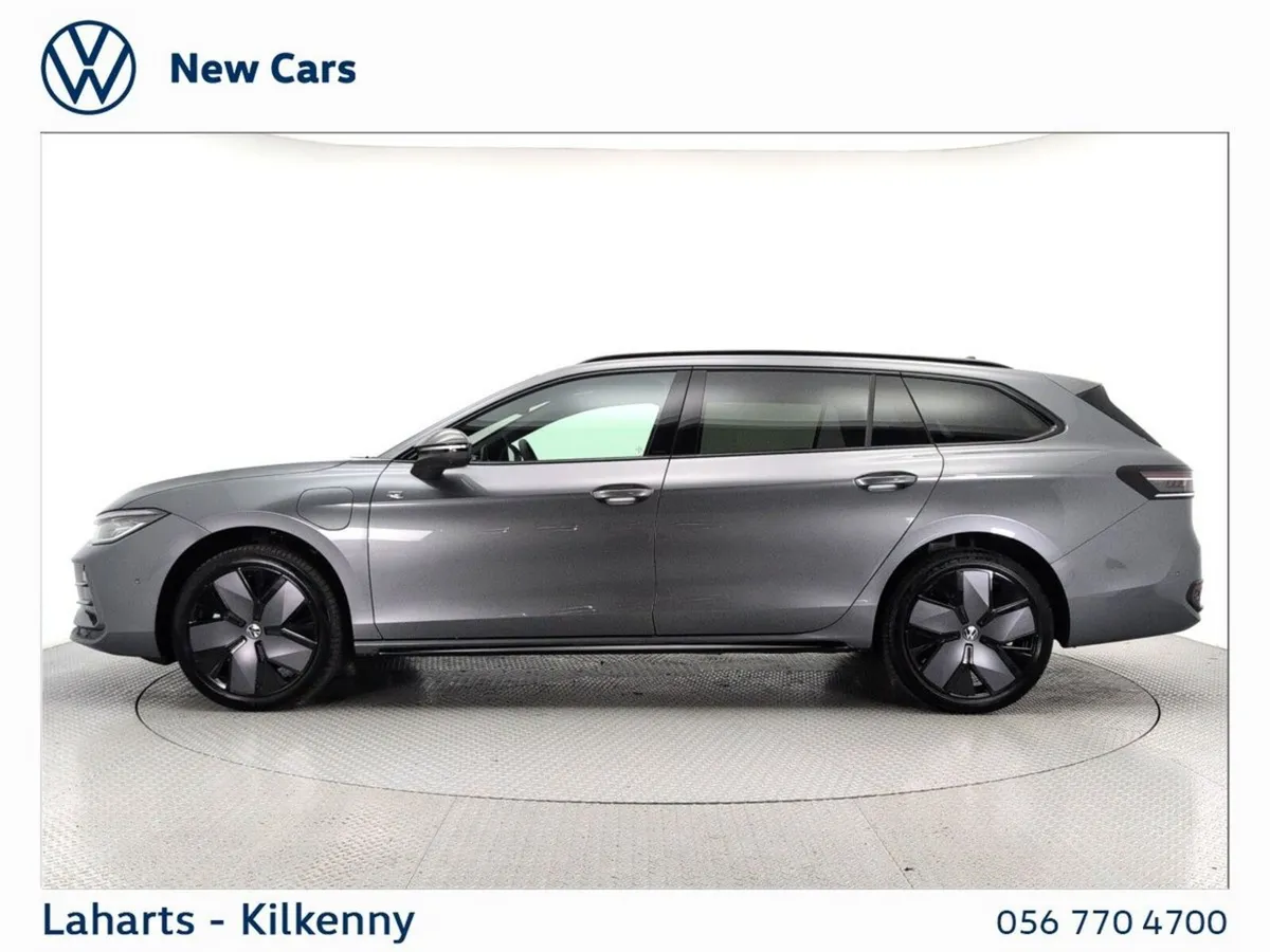Volkswagen Passat ESTATE R-LINE 1.5TSI 204HP DSG P - Image 6